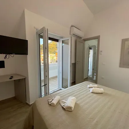 Apartment A Pochi Passi Dalla Piazza- Vista Mare *