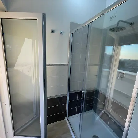 Apartment A Pochi Passi Dalla Piazza- Vista Mare *