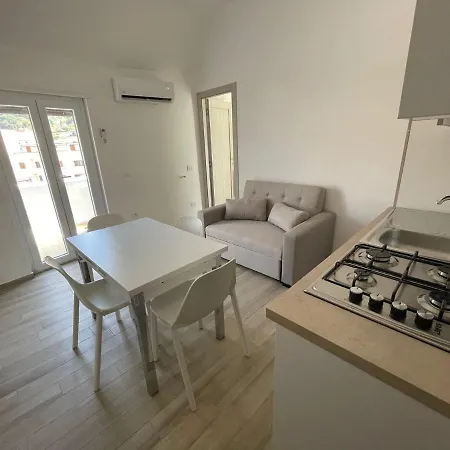 A Pochi Passi Dalla Piazza- Vista Mare