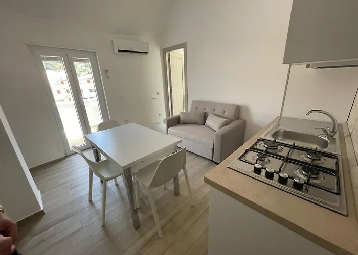 A Pochi Passi Dalla Piazza- Vista Mare